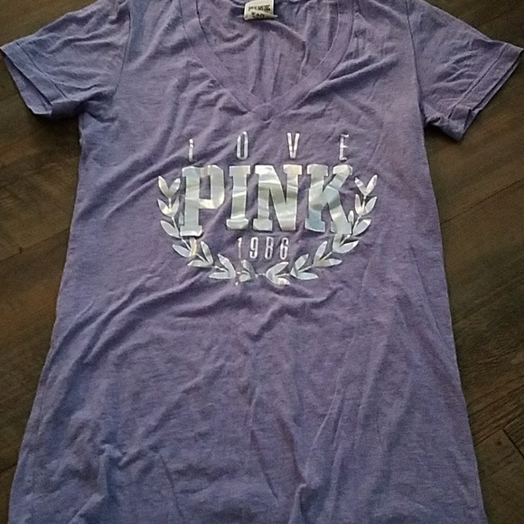 PINK small t-shirt in purple EUC - Picture 2 of 5